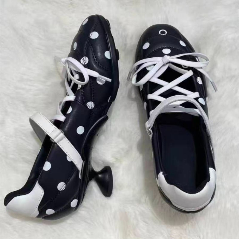 Buty damskie Mary Jane z okrąg – Circle Hook Set recenzja i cena